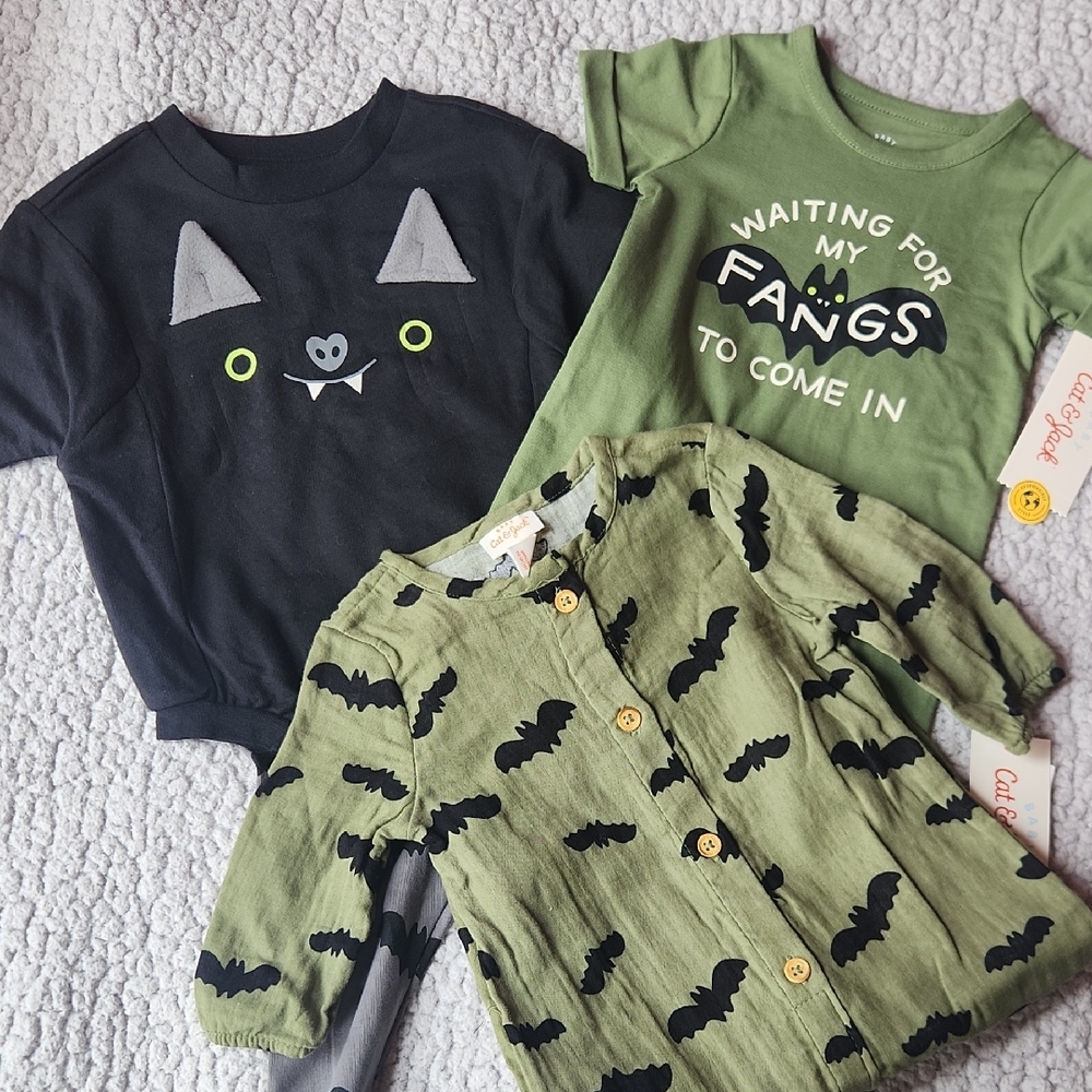 Cat & Jack Baby Unisex 3-6m Halloween Black Bat, olive Greem Bat Fun Outfit Set - Picture 1 of 7